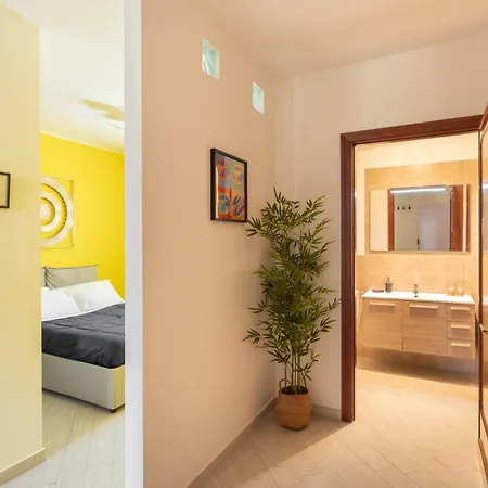 Urban Loft Piramide * Rome